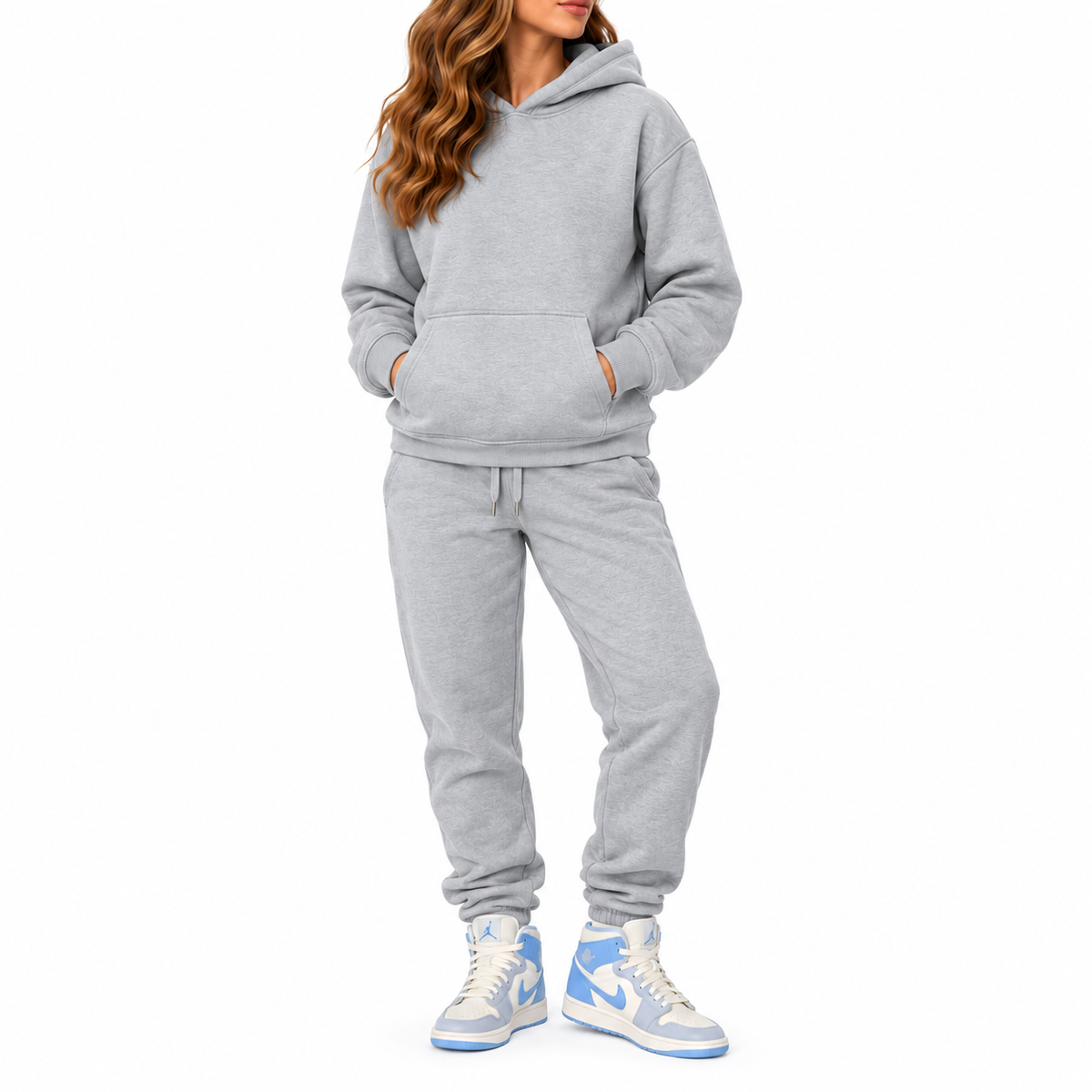 Women's Heavyweight Soft Fleece Cotton Blend Pullover Hoodie & Sweatpants Set in Heather Grey