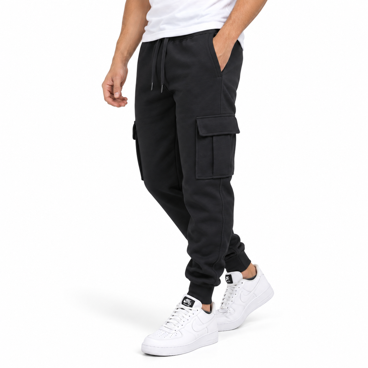 Men's Fleece Lined Cargo Jogger Sweatpants in Black